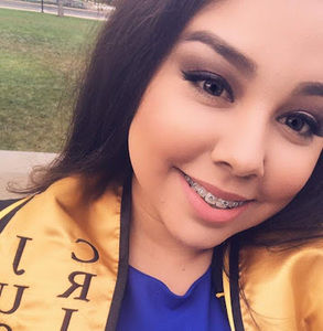 Meet your Posher, Daniella